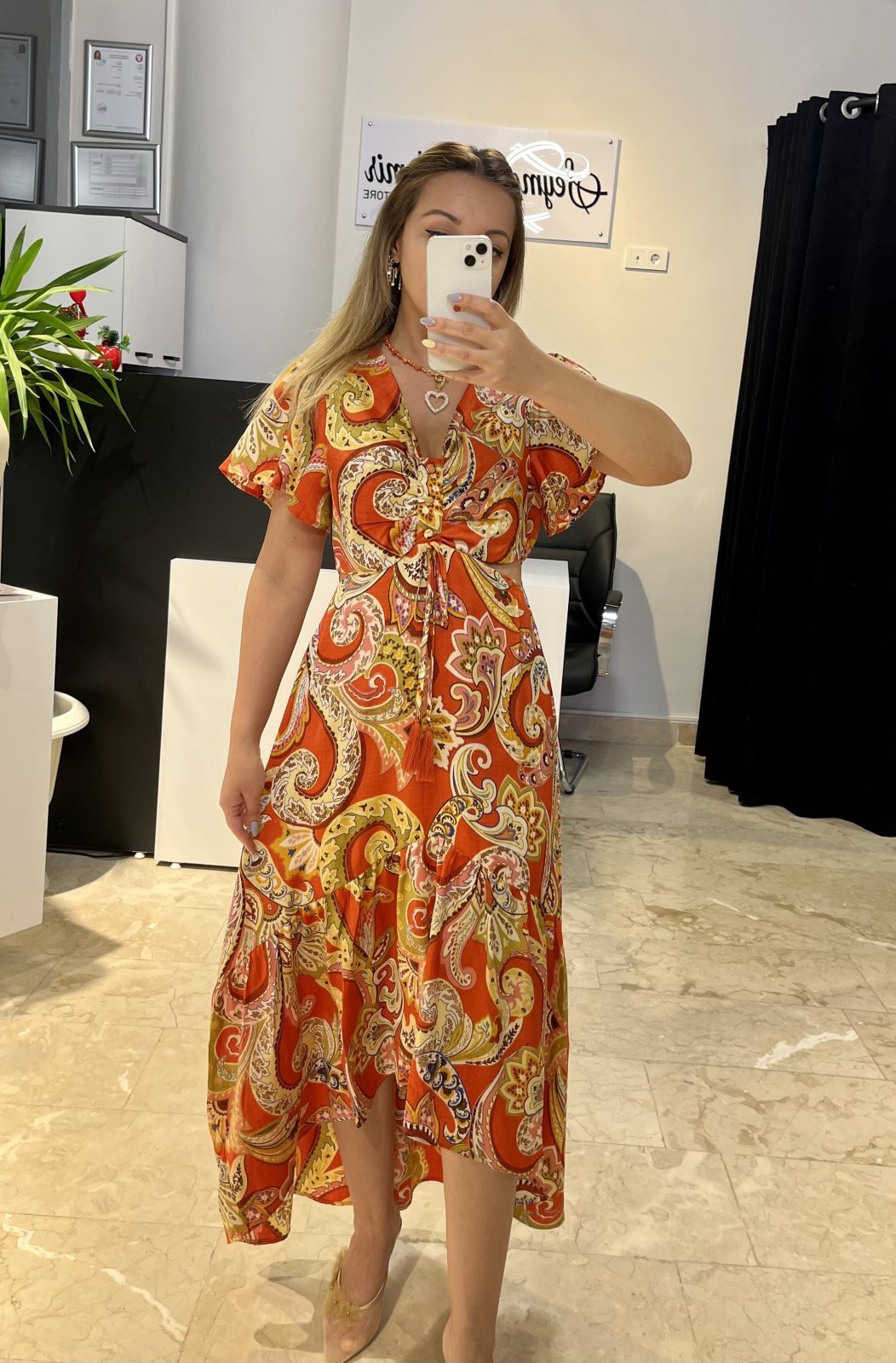 Pencere Detaylı İpek Saten Elbise