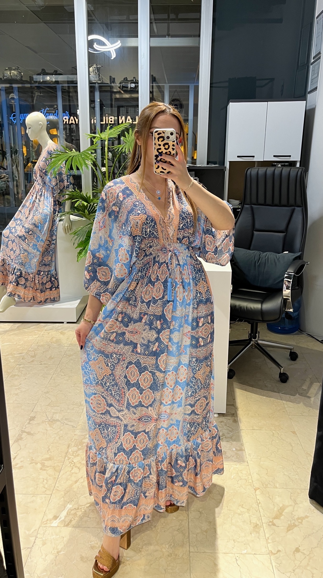 V Yaka Etnik Desenli Bohem Maxi Elbise