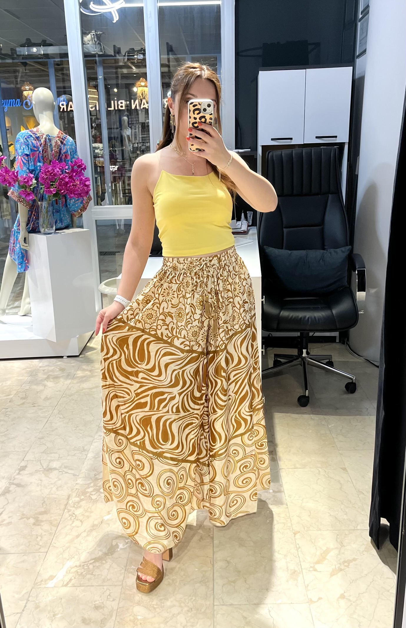 İthal Kahve Desenli İpek Pantolon