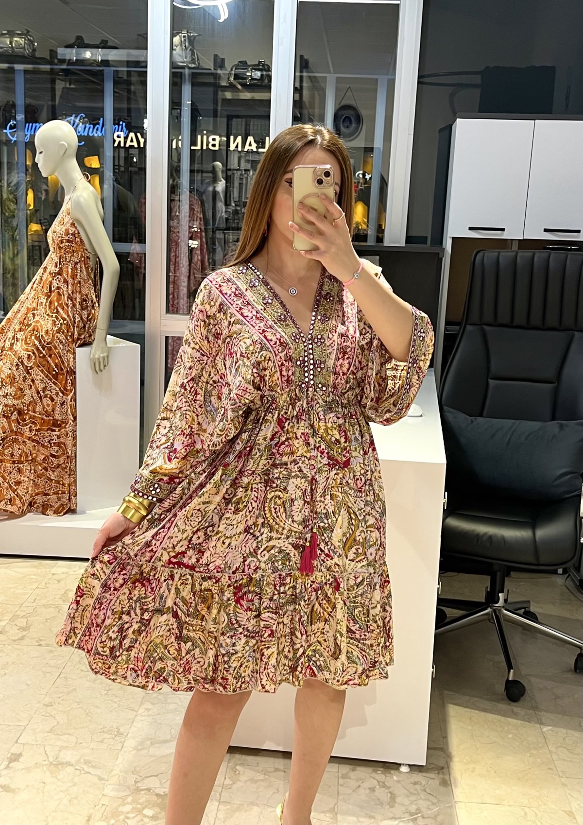 Gülbahar Şal Desenli Elbise